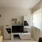 Roli