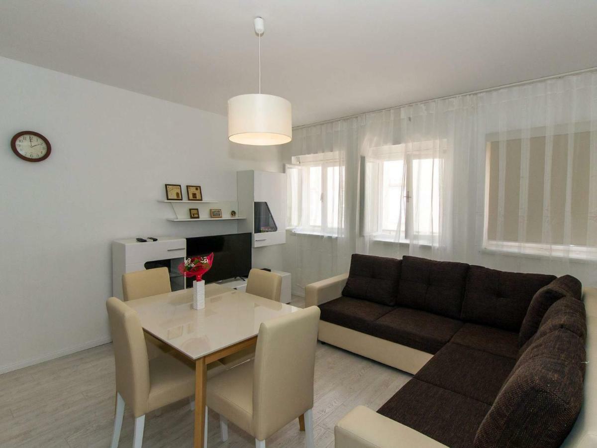 Apartment Roli